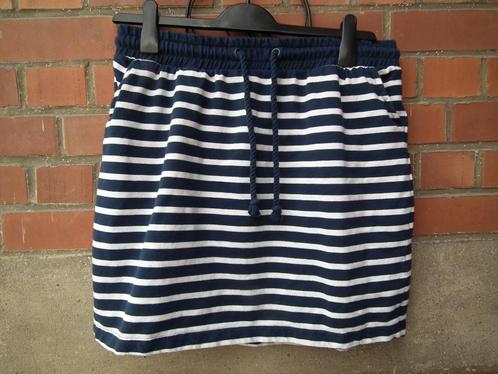 Marineblauwe en witte gevoerde rok, voor dames (maat XXL), Kleding | Dames, Rokken, Gedragen, Maat 46/48 (XL) of groter, Overige kleuren