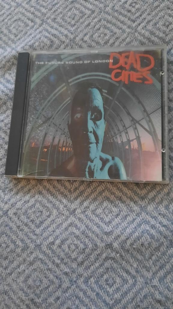 THE FUTURE SOUND OF LONDON Dead cities (cd), Cd's en Dvd's, Cd's | Dance en House, Ophalen of Verzenden, Zo goed als nieuw, Drum and bass