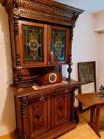 Antieke Mechelse kast, Ophalen