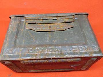 Boite munitions .50, ancien modèle beschikbaar voor biedingen
