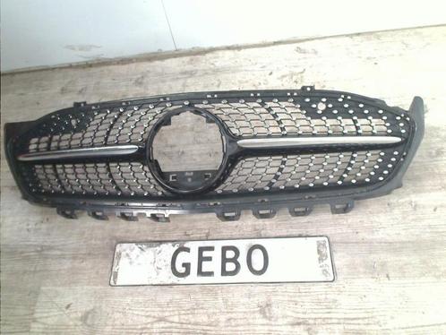 GRILLE Mercedes-Benz CLA (118.3) (01-2019/-), Auto-onderdelen, Carrosserie, Mercedes-Benz, Gebruikt