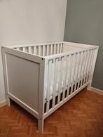 Wit babybed 120 x 60 met Aerosleep matras, Kinderen en Baby's, Kinderkamer | Complete kinderkamers, Ophalen, Gebruikt