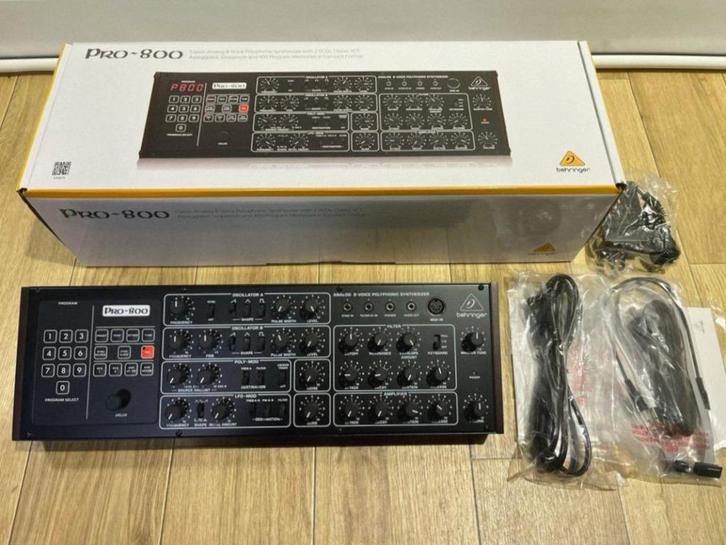 BEHRINGER PRO-800, Muziek en Instrumenten, Mengpanelen, Zo goed als nieuw, 20 kanalen of meer, Ophalen of Verzenden