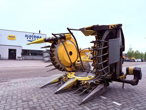 New Holland FI430 6 row header 2010, Zakelijke goederen, Landbouw | Werktuigen, Akkerbouw, Oogstmachine