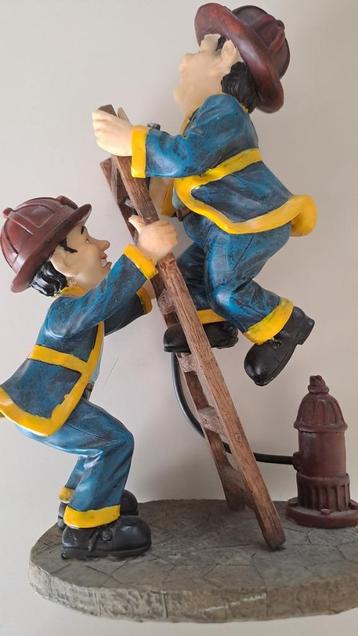 Brandweerbeeld Laurel & Hardy beschikbaar voor biedingen