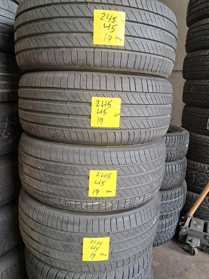 2454519 245/45/19 245/45r19 Démo estivale 2023, Autos : Pièces & Accessoires, Commande, Audi, BMW, Citroën, Daihatsu, Fiat, Ford