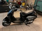 Aprilia scooter- Zwart van 2010, Ophalen, Zo goed als nieuw, Vespa