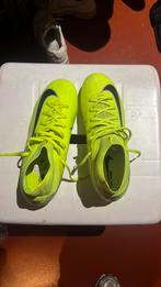 Nike voetbalschoenen, Sport en Fitness, Voetbal, Ophalen, Zo goed als nieuw, Schoenen