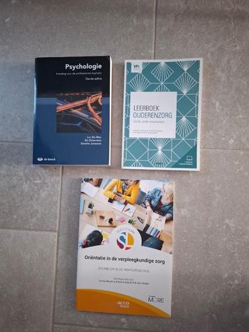 Handboeken verpleegkunde fase 1 beschikbaar voor biedingen