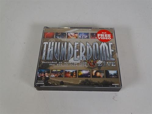 A3520. Thunderdome Live - 1998, CD & DVD, CD | Dance & House, Utilisé, Enlèvement ou Envoi