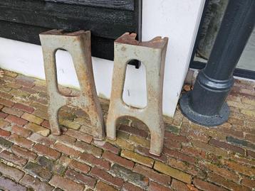 Industriële gietijzeren machine poten Hoog ca 62 cm, Enlèvement