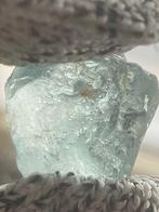 17,65 ct ruwe aquamarijn, Handtassen en Accessoires, Edelstenen, Ophalen of Verzenden, Gebruikt
