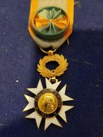 médaille éducation  civique 1933, Collections, Objets militaires | Général, Enlèvement ou Envoi