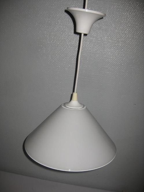 Lustre avec abat-jour Opaline - 1 lampe - Allemagne., Antiquités & Art, Antiquités | Verre & Cristal, Enlèvement ou Envoi