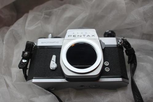 Pentax spotmatic 1 zilverreflex (naakt lichaam) + behuizing, Audio, Tv en Foto, Fotocamera's Analoog, Gebruikt, Spiegelreflex