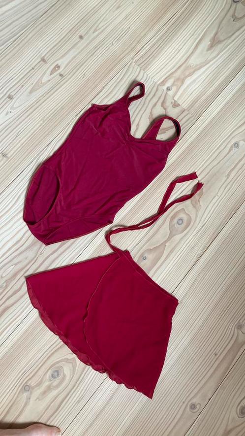 Balletpak 12 tot 15 jaar wijnrood mooie staat, Sport en Fitness, Ballet, Gebruikt, Kleding, Ophalen of Verzenden