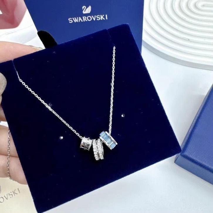 Pendentif Swarovski Connexus, Bijoux, Sacs & Beauté, Colliers, Neuf, Autres matériaux, Argent, Avec pendentif, Avec cristal, Réglable