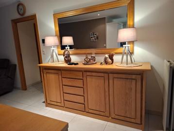 Dressoir beschikbaar voor biedingen