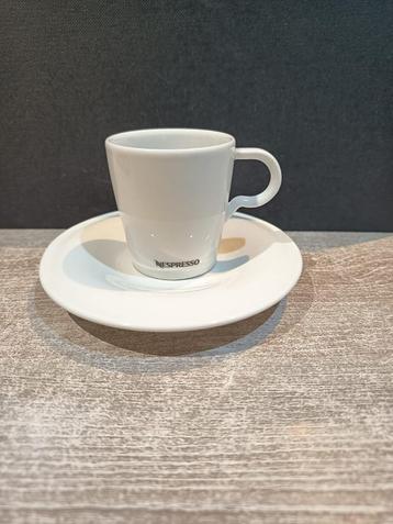 Nespresso professionnal espresso cups 12x + saucers, Enlèvement, Comme neuf