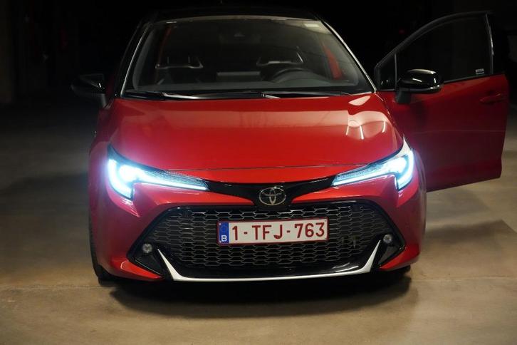 Toyota Corolla HB TS Hatchback 2.0 Hib CVT GR Sport LHD, Auto's, Toyota, Particulier, Corolla, ABS, Achteruitrijcamera, Adaptieve lichten
