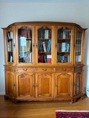 Vitrine/ bibliothèque bureau et chaise, Enlèvement, Utilisé