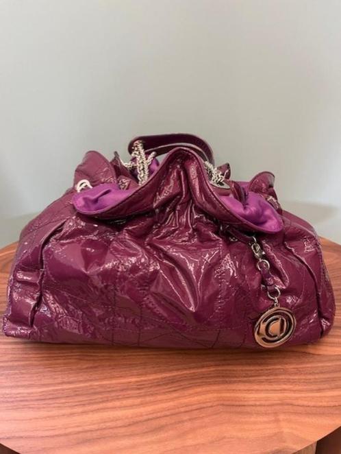 Handtas Dior Cannage Le Trente paars lakleer, Bijoux, Sacs & Beauté, Sacs | Sacs Femme, Utilisé, Sac à main, Violet, Enlèvement