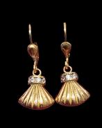 18K GOUDEN SCHELPOORBELLEN + BRILJANTEN, Hangers, Nieuw, Ophalen of Verzenden, Met edelsteen