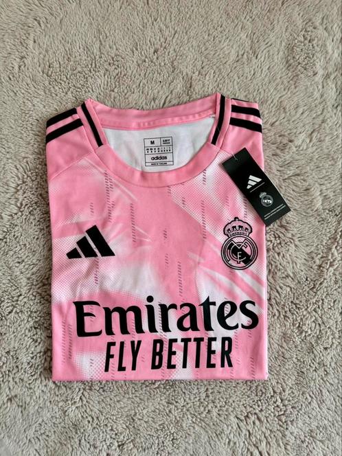 Maillot foot concept Real Madrid, Sport en Fitness, Voetbal, Zo goed als nieuw, Shirt, Maat M, Ophalen