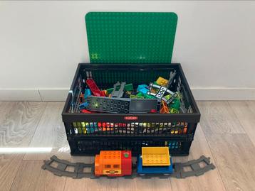duplo trein, sporen, bouwplaat en blokken beschikbaar voor biedingen