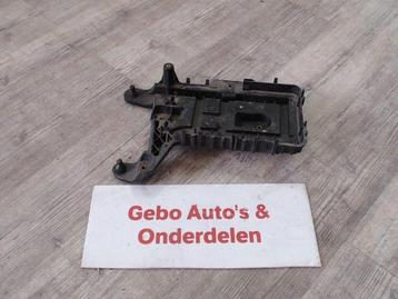 BOITIER DE BATTERIE Volkswagen Golf VI (5K1), Utilisé, Volkswagen