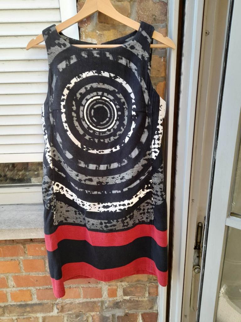 Robe d'été Desigual en Rouge Orangé | ABOUT YOU