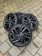 Originele Volkswagen Golf gti Adelaide Velgen met zomerbande, 19 inch, Gebruikt, Ophalen of Verzenden, 235 mm