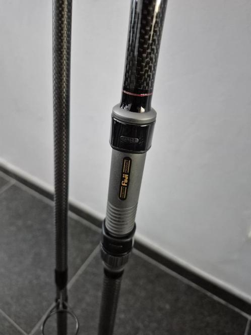 Nieuwe Shimano Spodhengel, Watersport en Boten, Hengelsport | Karpervissen, Nieuw, Molen, Ophalen of Verzenden