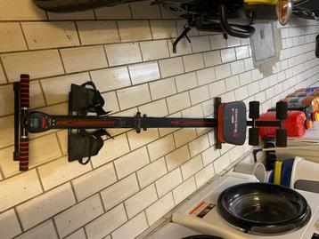 Rowchaper beschikbaar voor biedingen
