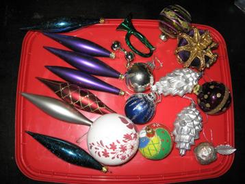 Allerlei Kerstballen  beschikbaar voor biedingen