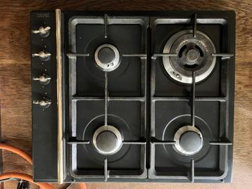 Smeg gasvuur voor aardgas, Gebruikt, Inbouw, Gas, 4 kookzones