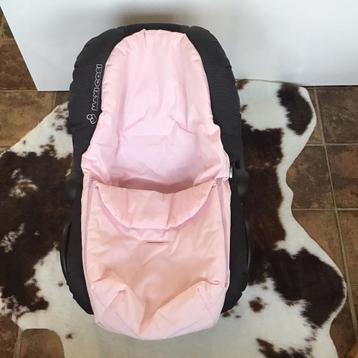 Slaapzak ,engelennestje , beschikbaar voor biedingen