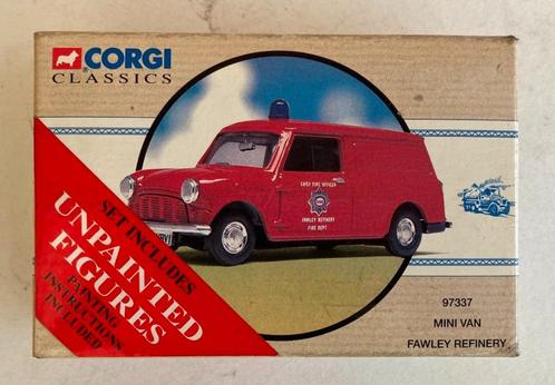 Mini Van Fawley refinery CORGI # 97337 LIMITED EDITION., Hobby en Vrije tijd, Modelauto's | 1:43, Zo goed als nieuw, Auto, Corgi