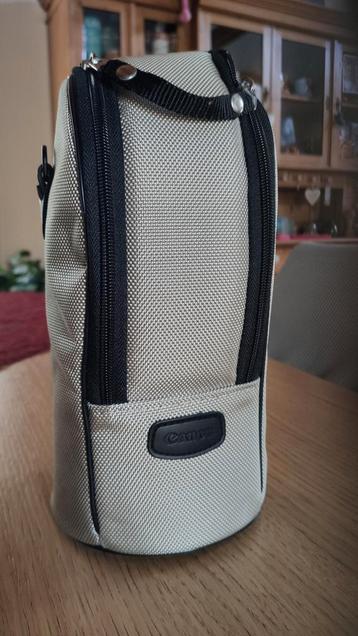 Lenshouder CANON, voor 2 halve liter flessen. Mooi verhaal. beschikbaar voor biedingen