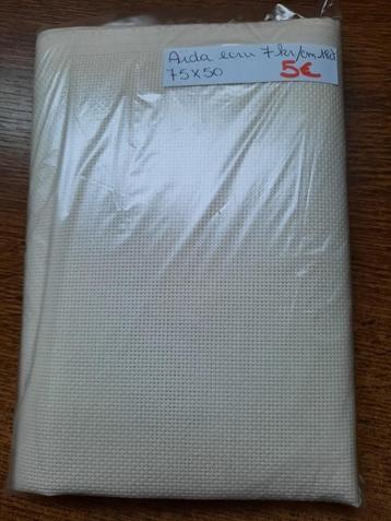 AIDA Borduurstof 18 counts - 7 kr.cm - ECRU - 75x50cm beschikbaar voor biedingen