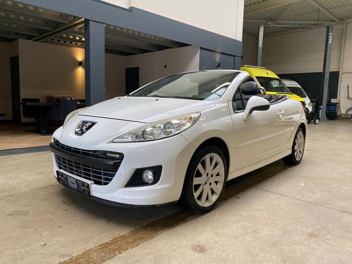 Peugeot 207cc 1.6 88kw TOPSTAAT|Airco|Leder|Nieuwe koppeling, Auto's, Peugeot, Bedrijf, ABS, Airbags, Airconditioning, Centrale vergrendeling