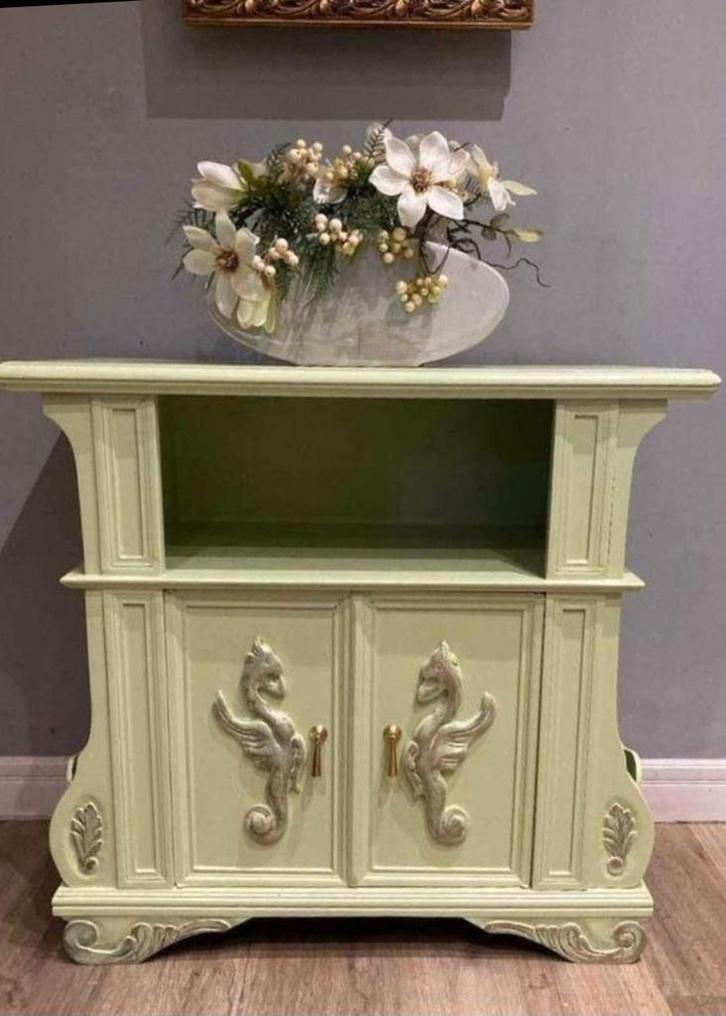 Leuk klein kastje, Antiek en Kunst, Antiek | Meubels | Kasten, Ophalen