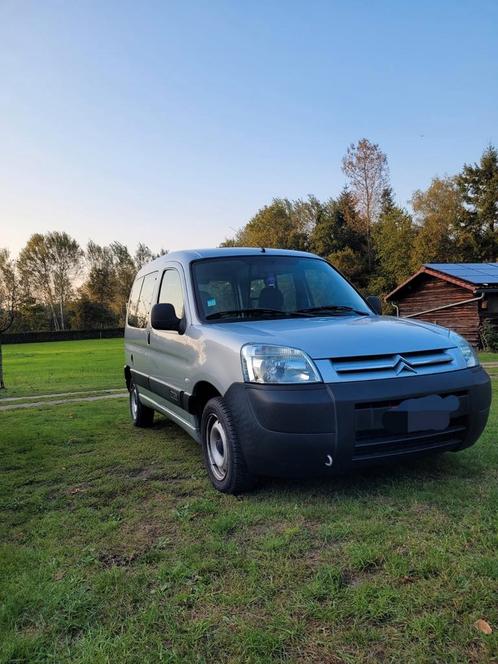 Citroën Berlingo 2.0 HDI, Autos, Camionnettes & Utilitaires, Particulier, Citroën, Carnet d'entretien, Enlèvement