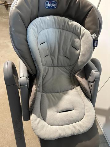 Chaise haute enfant "Chicco", Enfants & Bébés, Enlèvement, Utilisé, Chaise évolutive, Plateau amovible