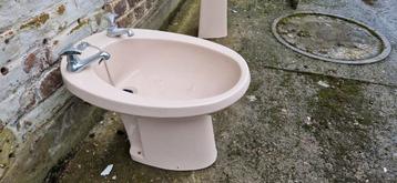Bidet occasion beschikbaar voor biedingen