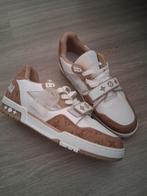 Louis Vuitton Sneakers 45, Kleding | Heren, Ophalen of Verzenden, Nieuw, Sneakers