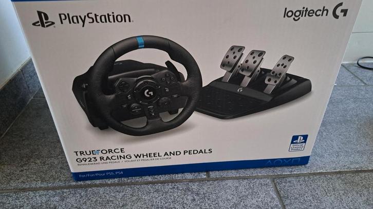 Logitech G923 TRUEFORCE - Racestuur met Force Feedback, Games en Spelcomputers, Spelcomputers | Sony Consoles | Accessoires, Zo goed als nieuw