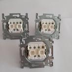 Niko 170-05600 - wisselschakelaar en drukknop N.O. of N.G., Enlèvement ou Envoi, Neuf