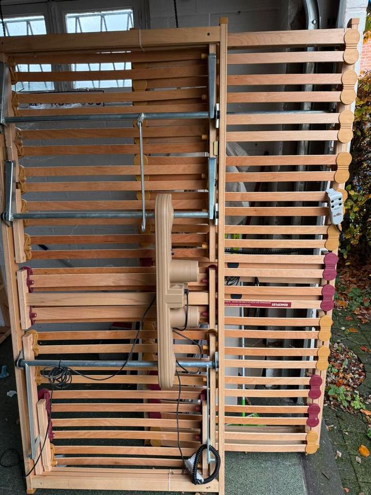 2x elektrisch verstelbare lattenbodem / 90x200, Huis en Inrichting, Slaapkamer | Bedden, Zo goed als nieuw, Eenpersoons, 90 cm