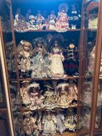 Zeer grote collectie porselein poppen, Verzamelen, Poppen, Ophalen, Zo goed als nieuw
